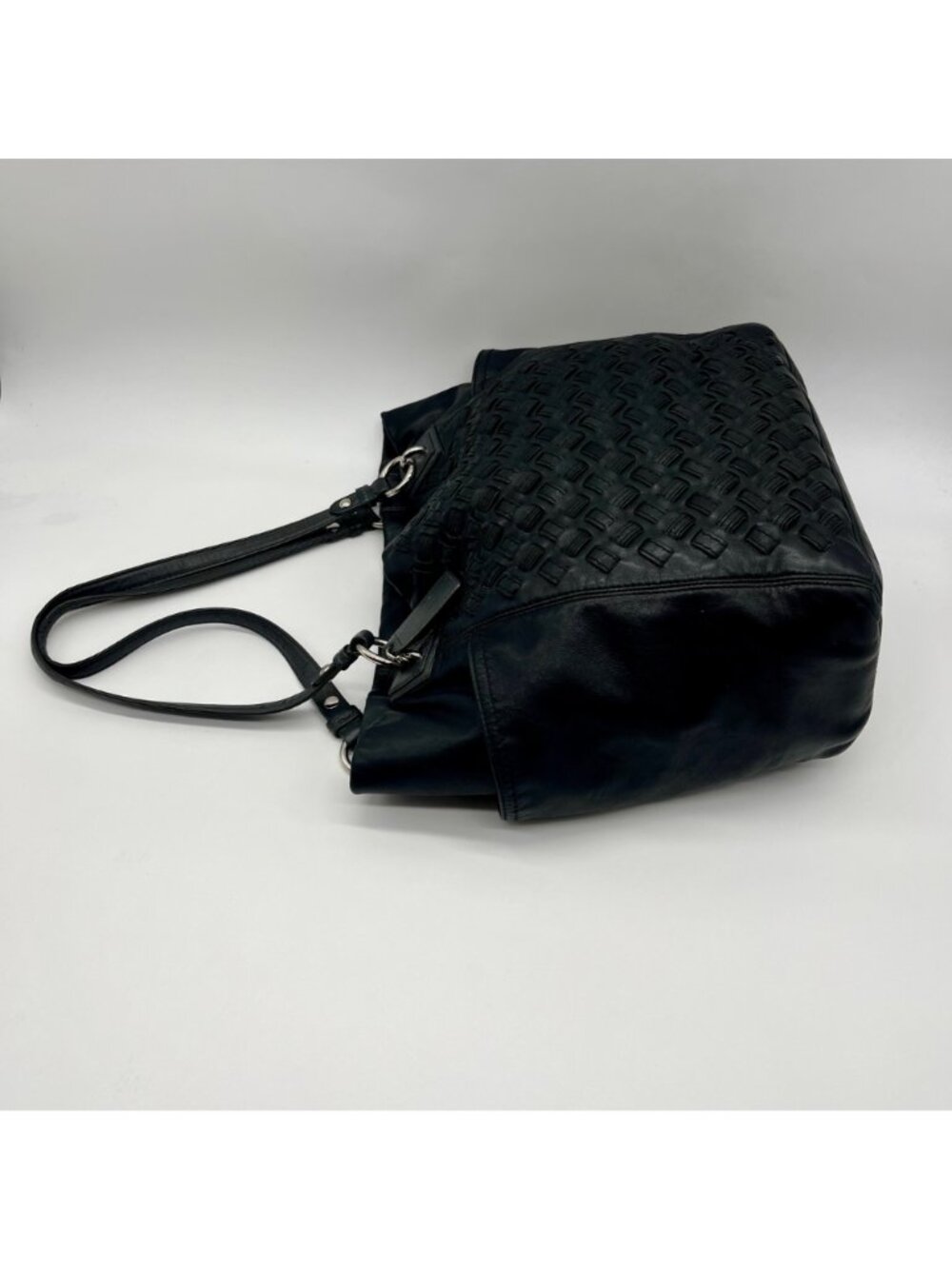 Coach Black Woven Leather Shoulder Bag F17099 - Picture 4 of 11
